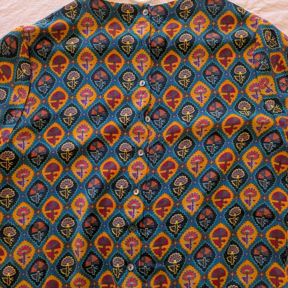 Silk Multicolor Patterned Top - Picture 5 of 5